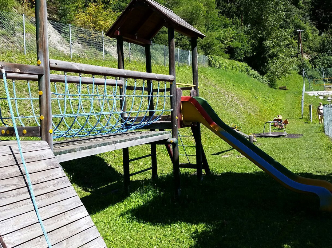 Panorama Schwimmbad Fließ-Fliess必去景点