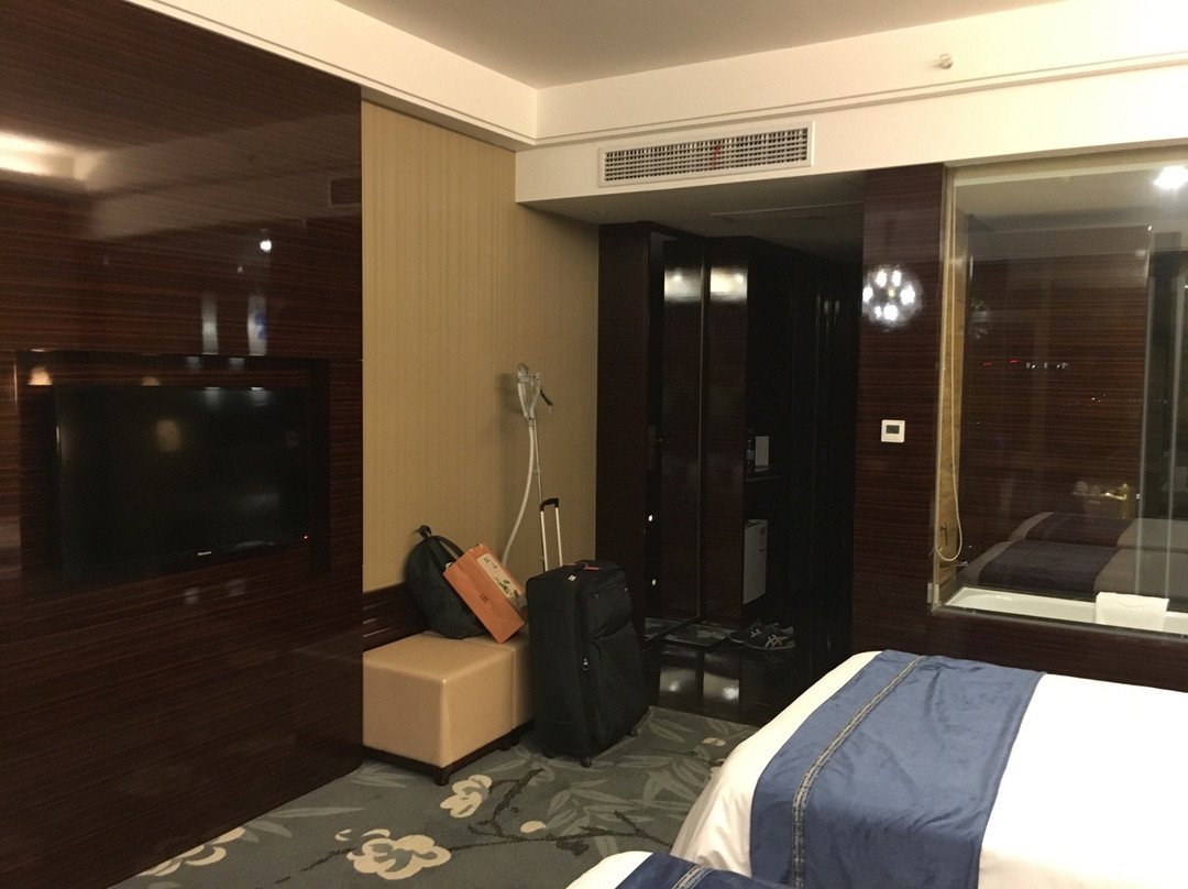 梅园国际大酒店主图