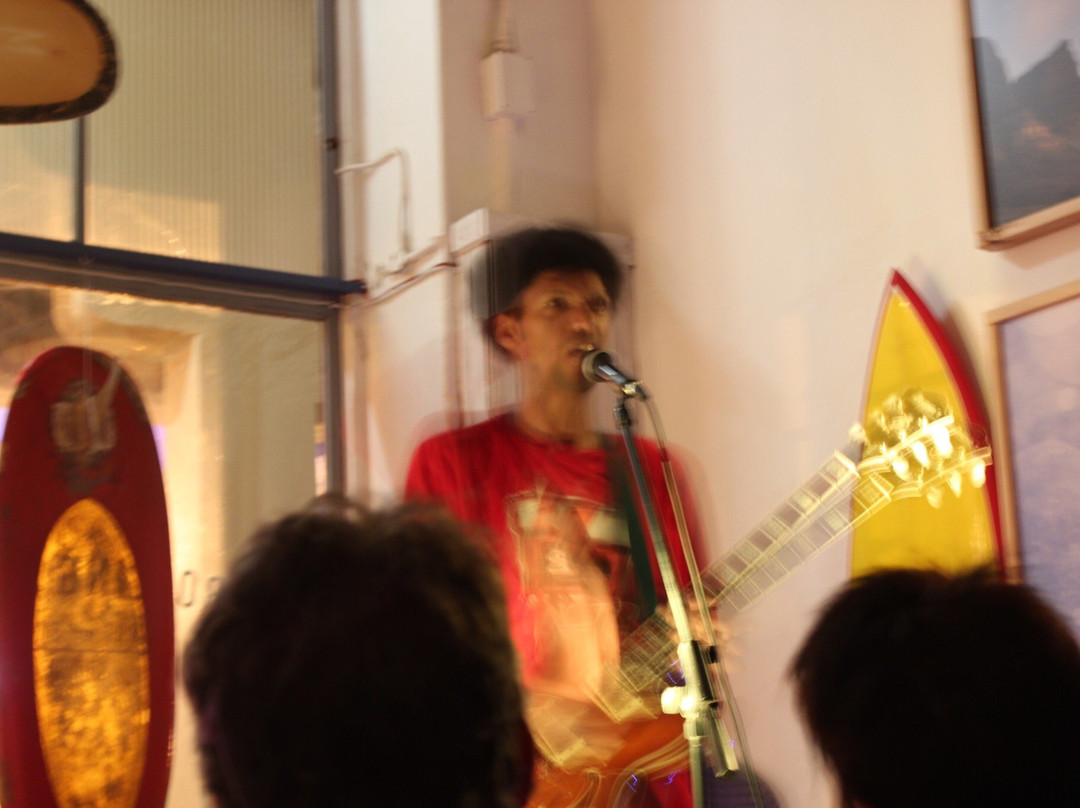 Rolling Wood Surf and Skate-Muizenberg必去景点