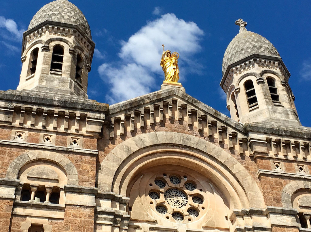 Basilique Notre-Dame de la Victoire景点图片