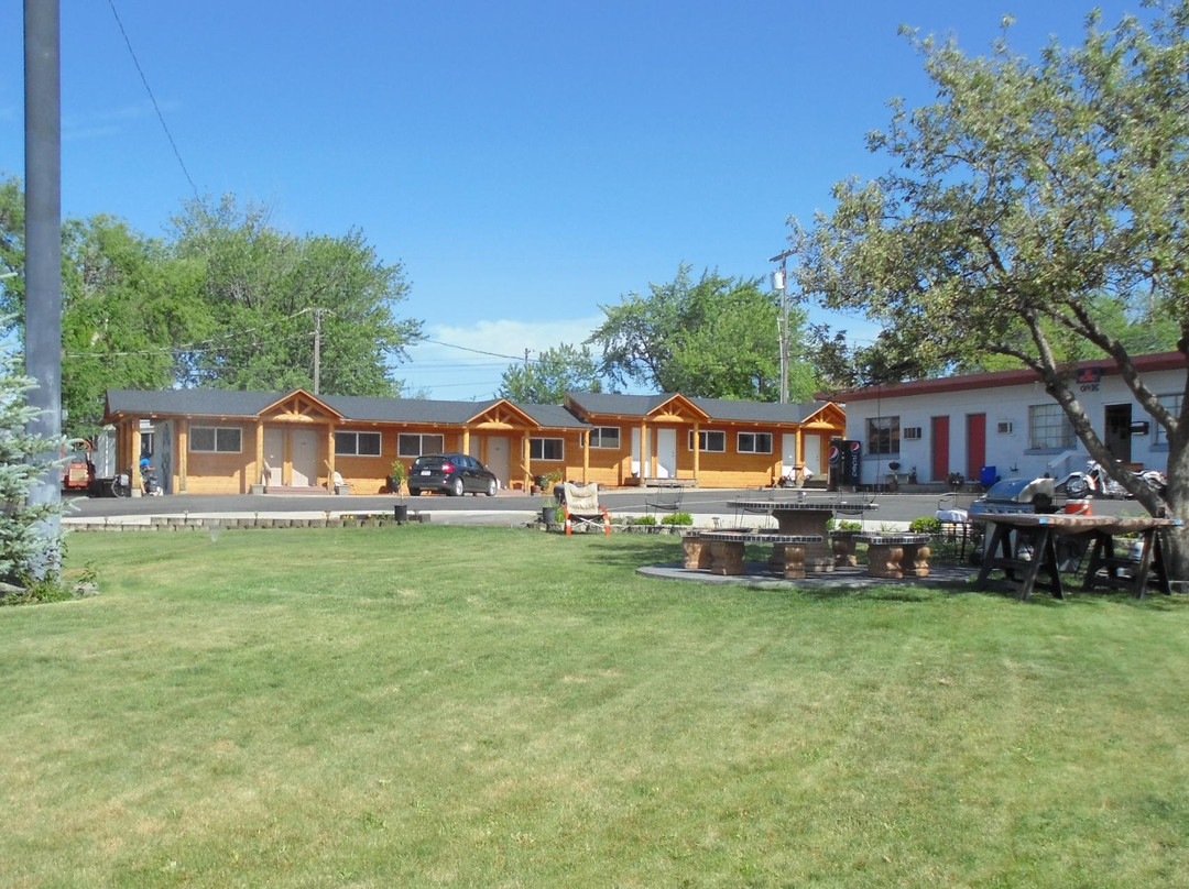 Elkhorn Lodge