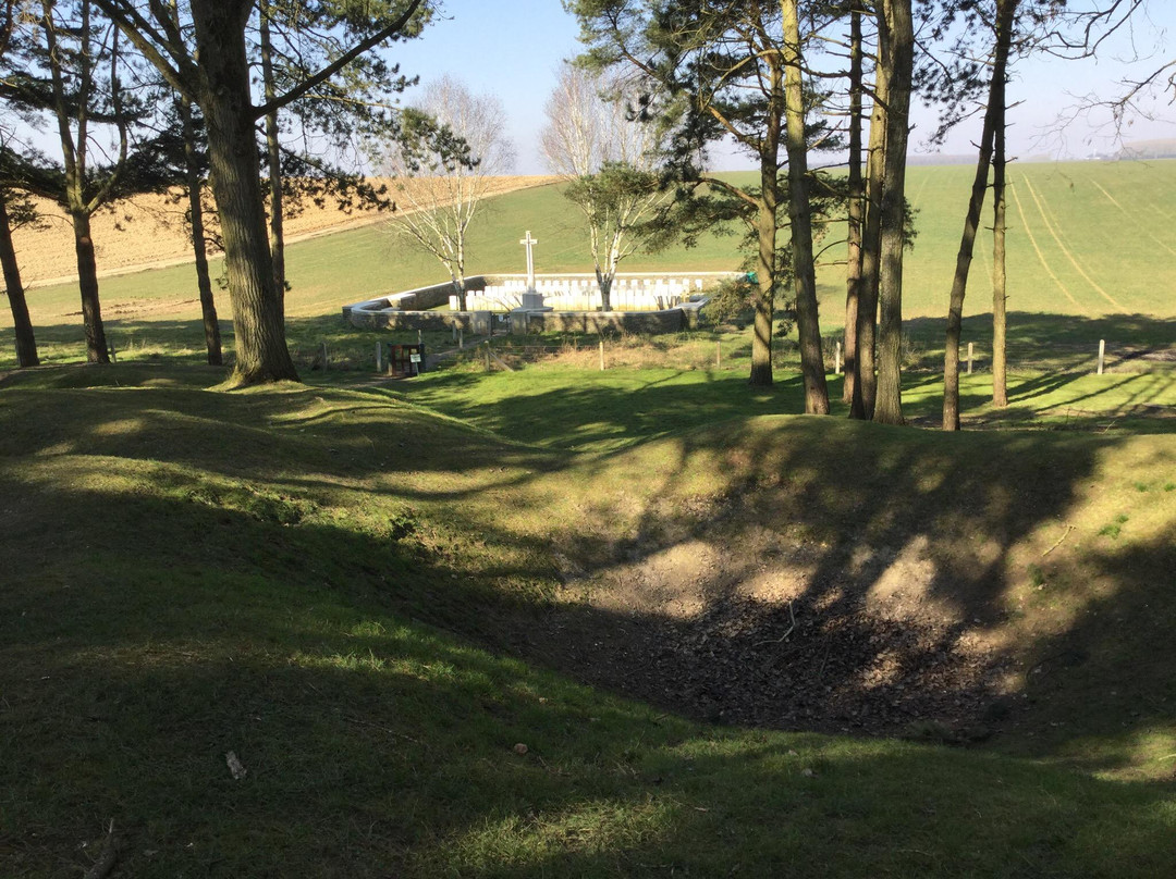 Sheffield Memorial Park and Railway Hollow Cemetery景点图片