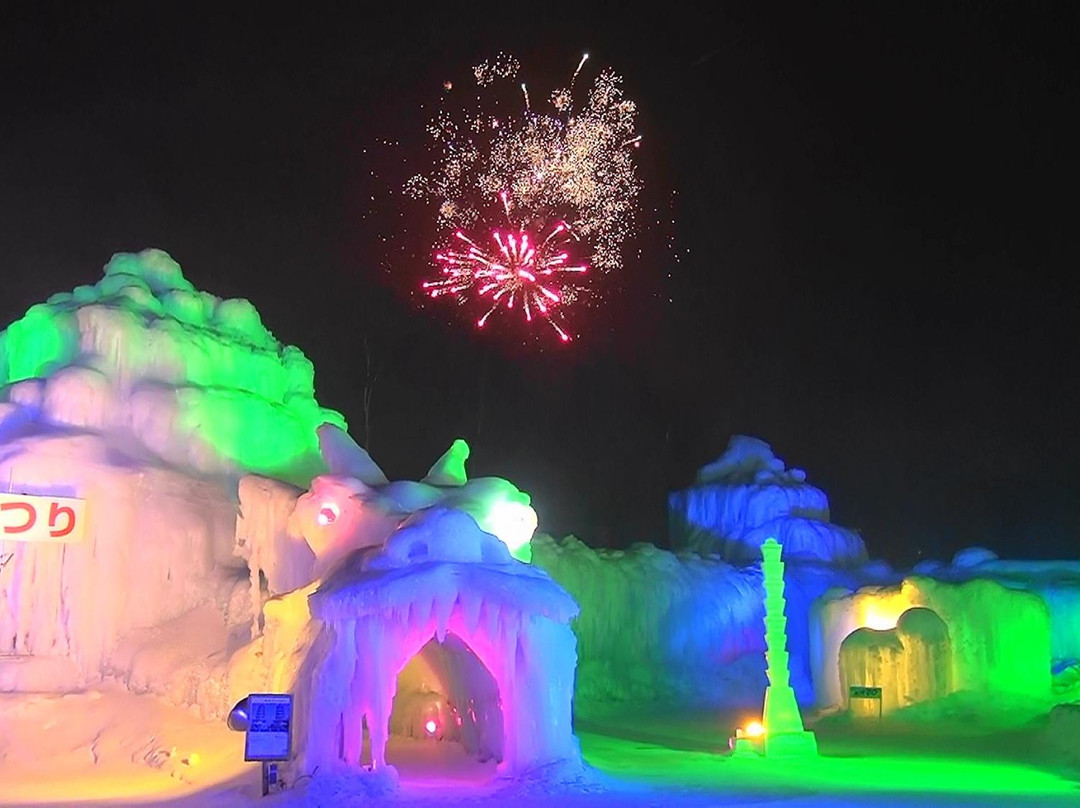 Sounkyo Hot Spring Ice Fall Festival-上川町必去景点