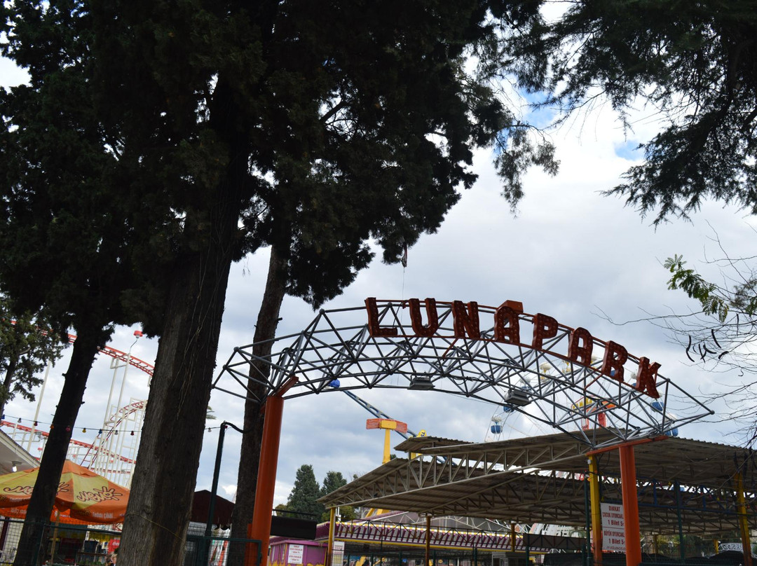 Coşkun Lunapark-伊兹密尔必去景点