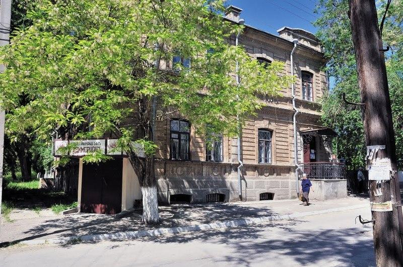 Kirovske旅游景点-Literary and Art Museum