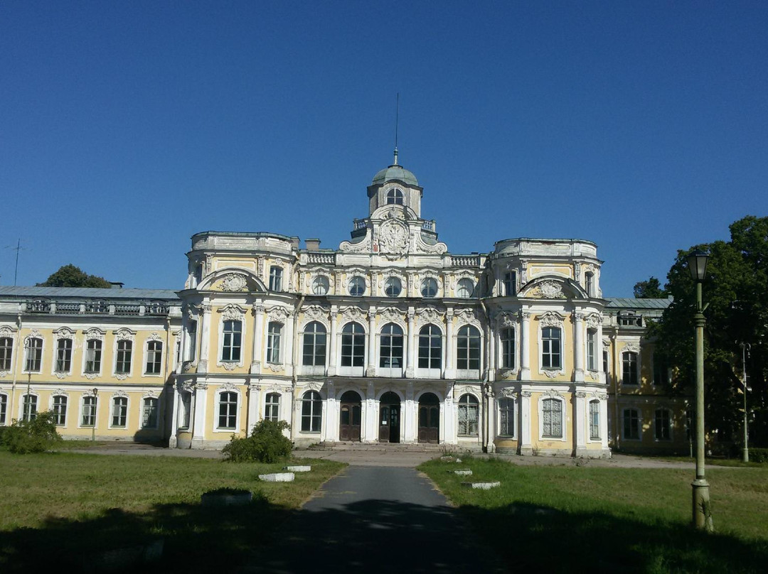 Znamenka Estate景点图片