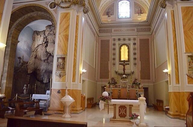 Santuario Madonna di Lourdes-Pulsano必去景点