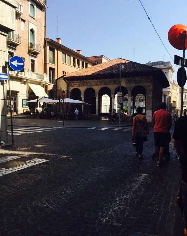 Loggia dei Cavalieri-特雷维索必去景点