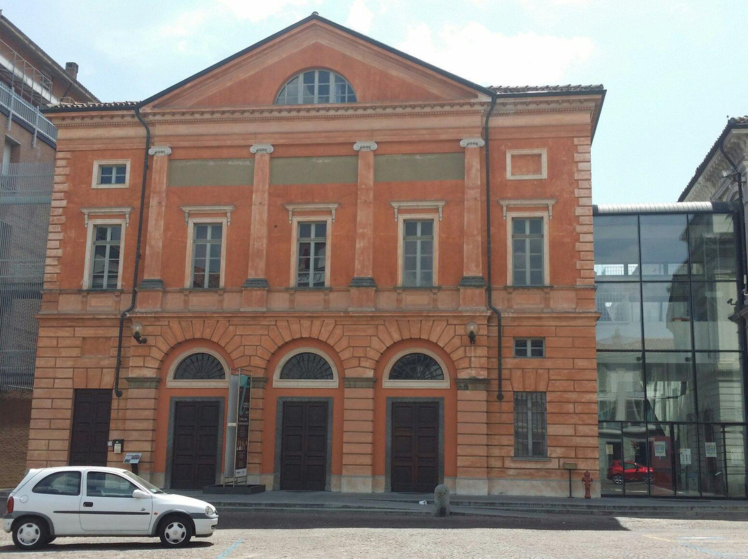 Teatro Sociale Giorgio Busca景点图片