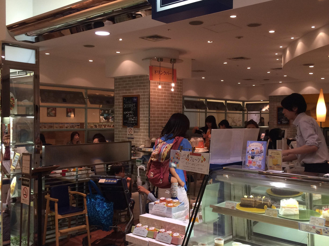 パステル北千住マルイ店
