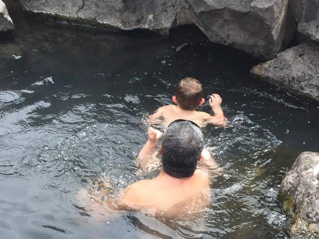 Manby Hot Springs-Arroyo Hondo必去景点