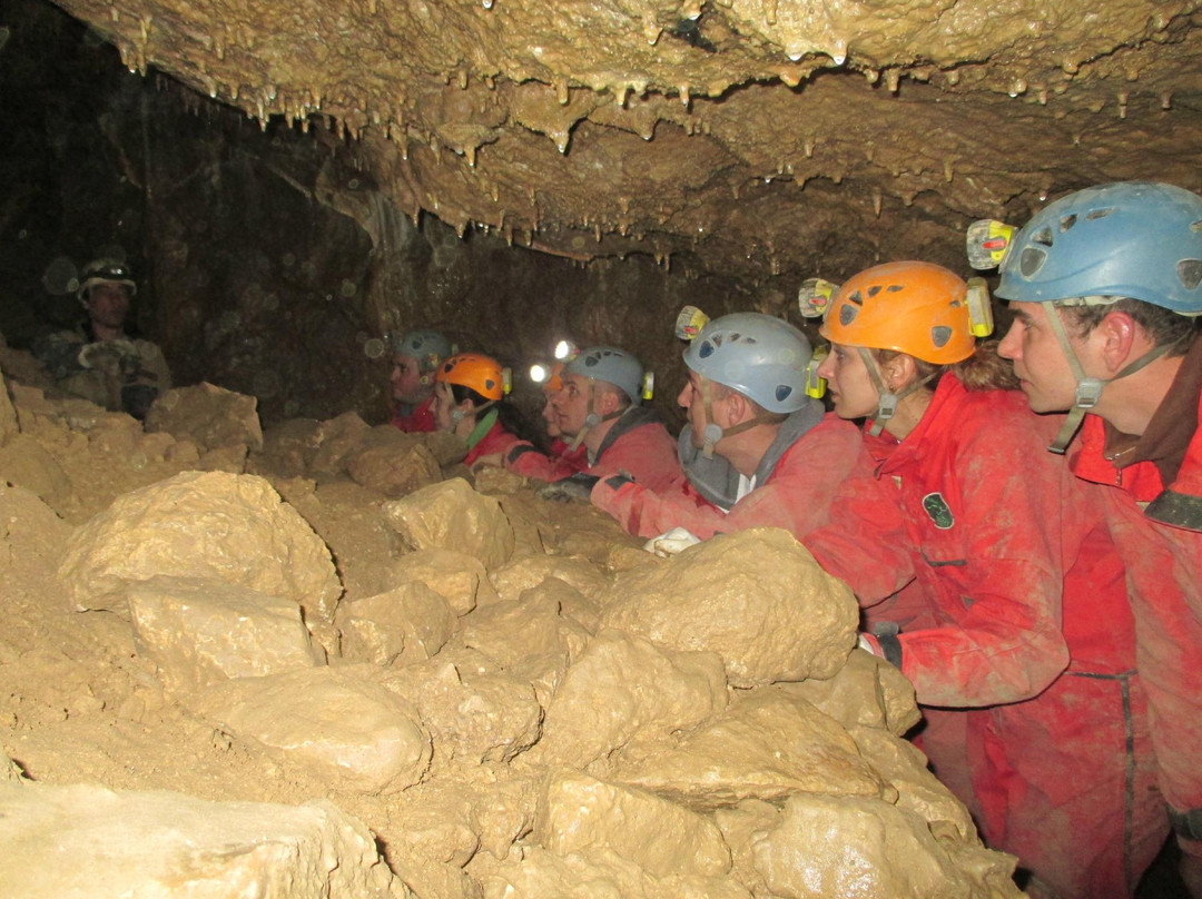 Csodabogyos Cave景点图片