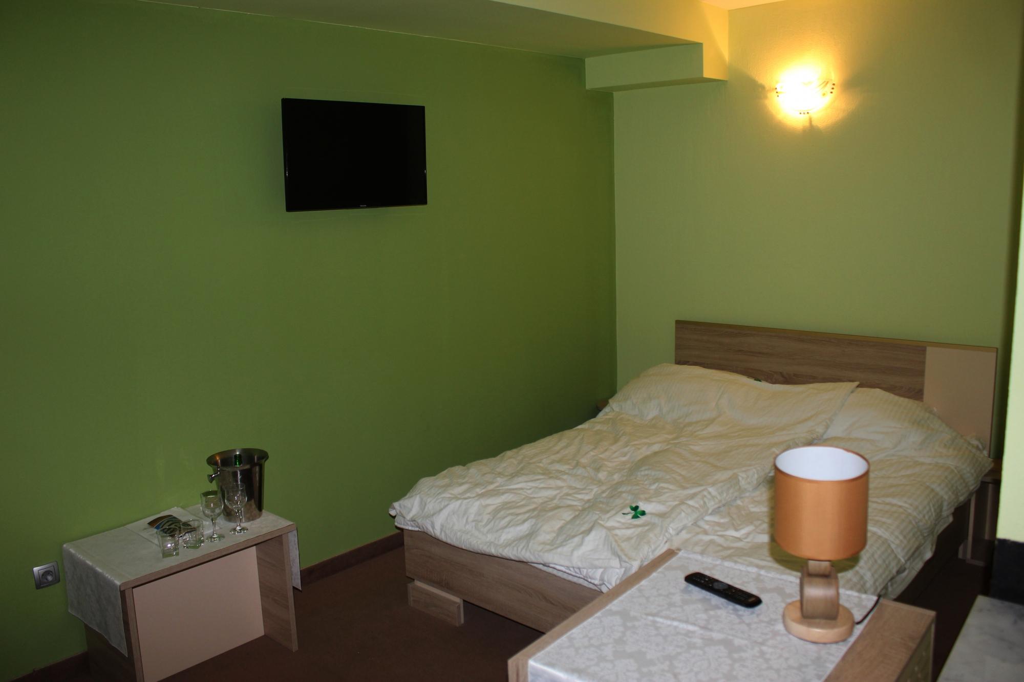 Irish Hotel Bihac-客卧