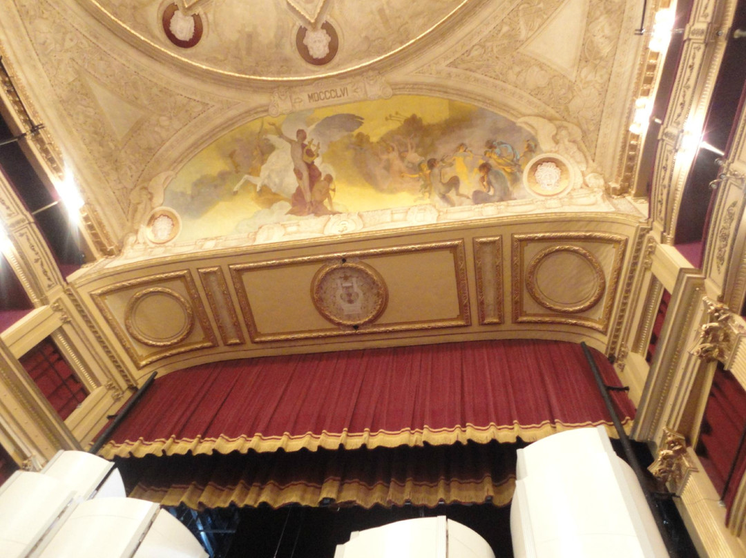 Teatro Verdi-蒙得维的亚必去景点