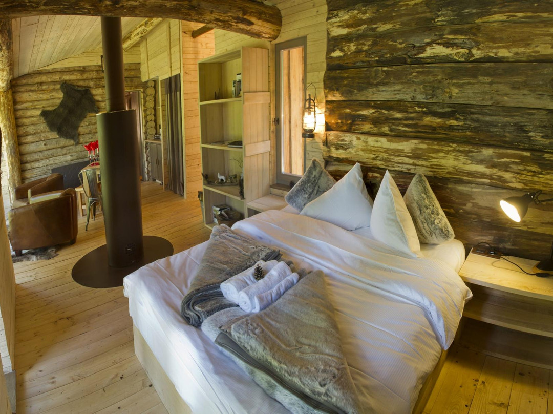 Parc Animalier de Sainte-Croix - Accommodations