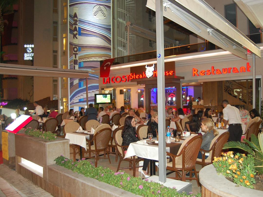 La Costo Steak House Restaurant主图