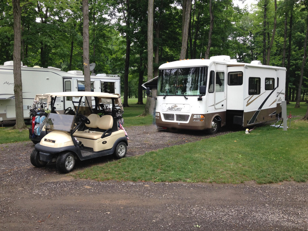 Hickory Ridge Golf And RV Resort