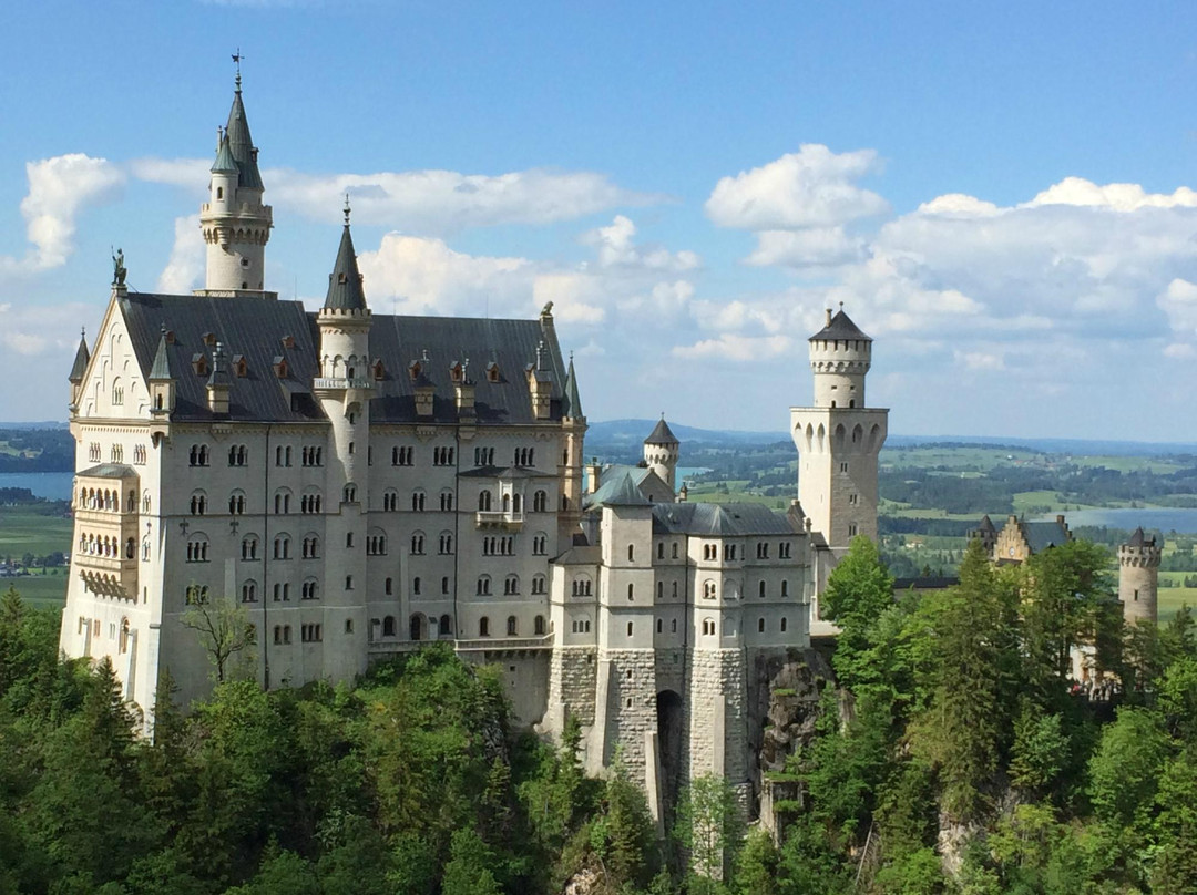 巴伐利亚新天鹅堡观光车之旅-慕尼黑必去景点