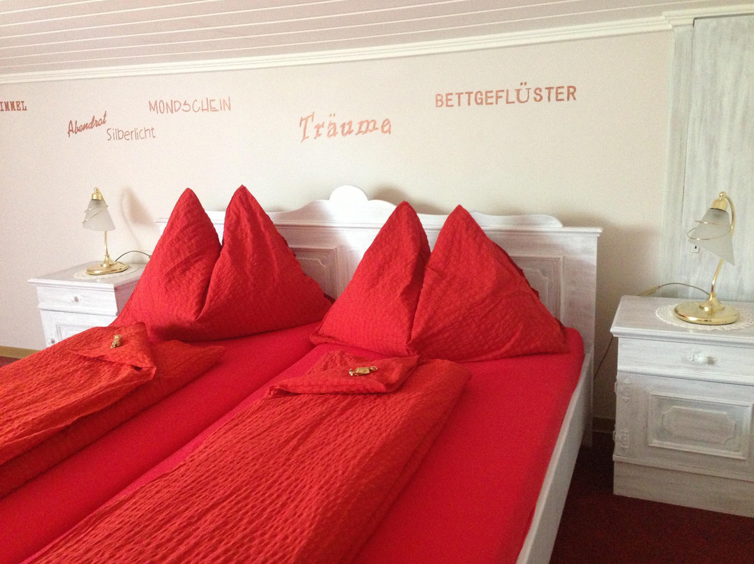 Haus Lanzinger Pension主图