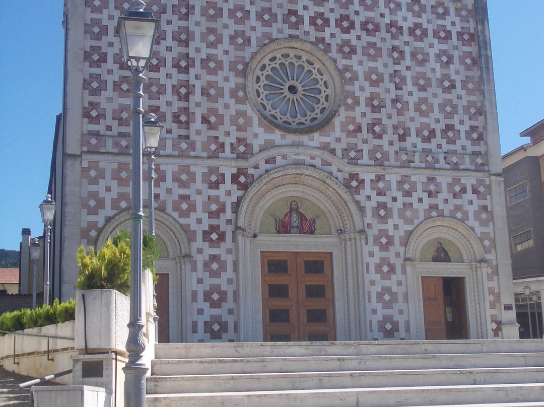 Santuario del Volto Santo-Manoppello必去景点