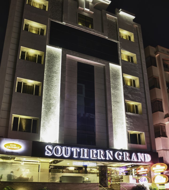 Hotel Southern Grand主图