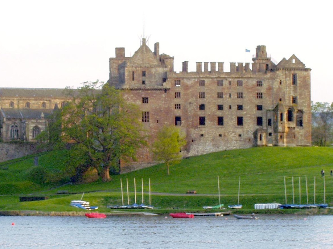 Linlithgow Loch-林利斯戈必去景点