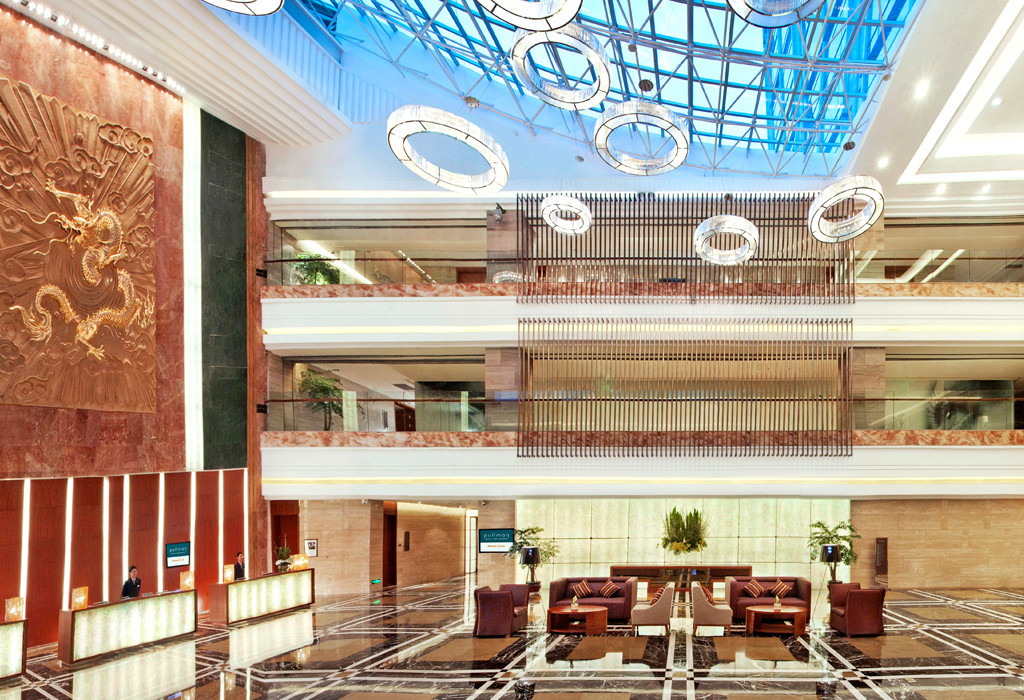 厦门宝龙铂尔曼大酒店