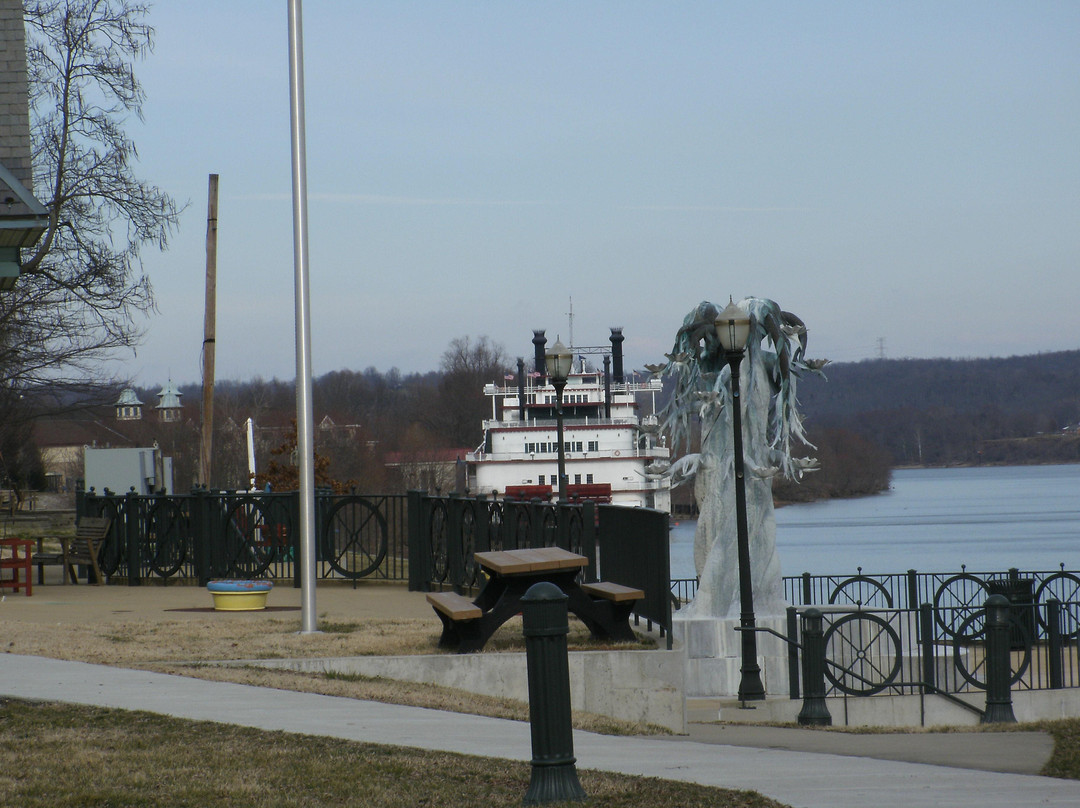 Empire House Hotel主图