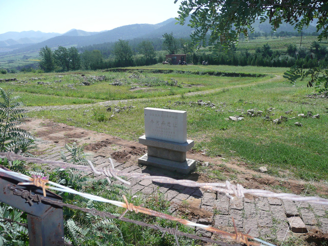 牛河梁红山文化遗址-凌源市必去景点