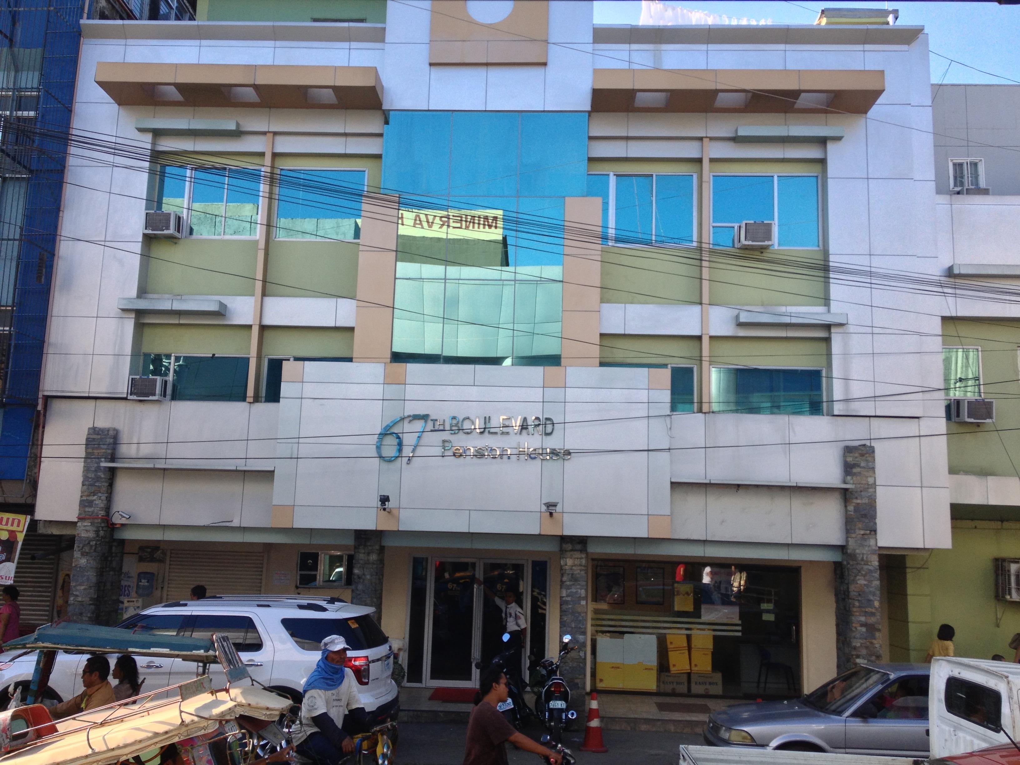 67th Boulevard Pension House-客卧