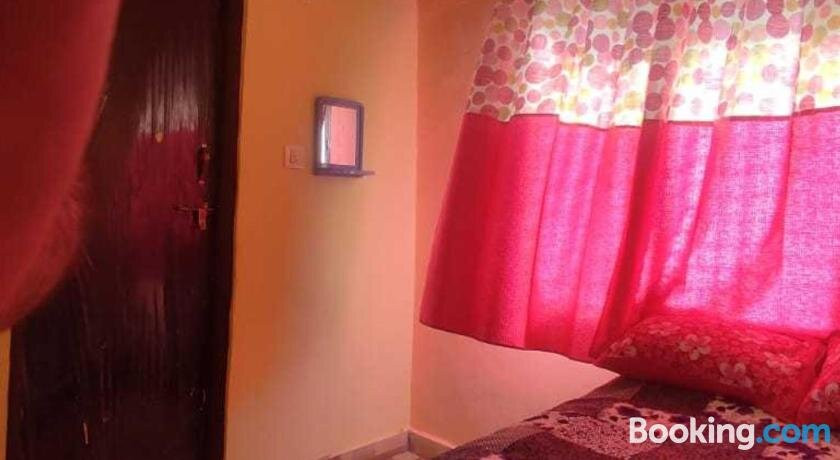 SPOT ON 88799 Hotel Mahee Pure Veg & Nonveg Restaurant