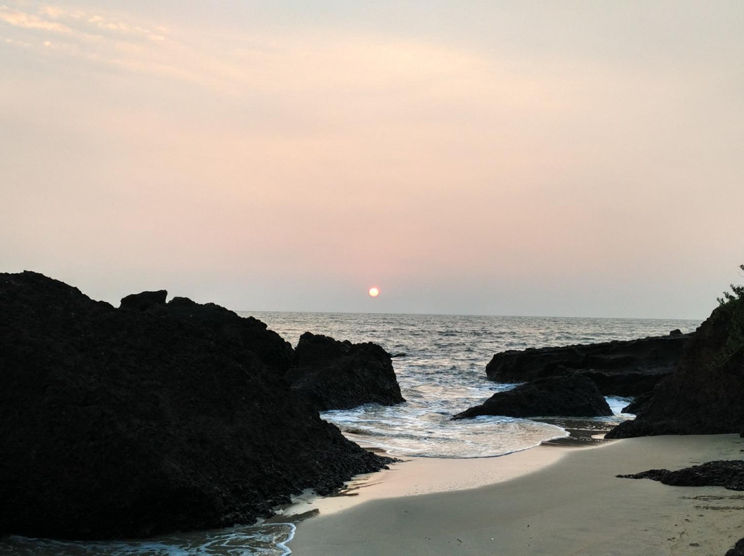 Thottada Beach景点图片