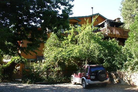 Pine Rose Inn