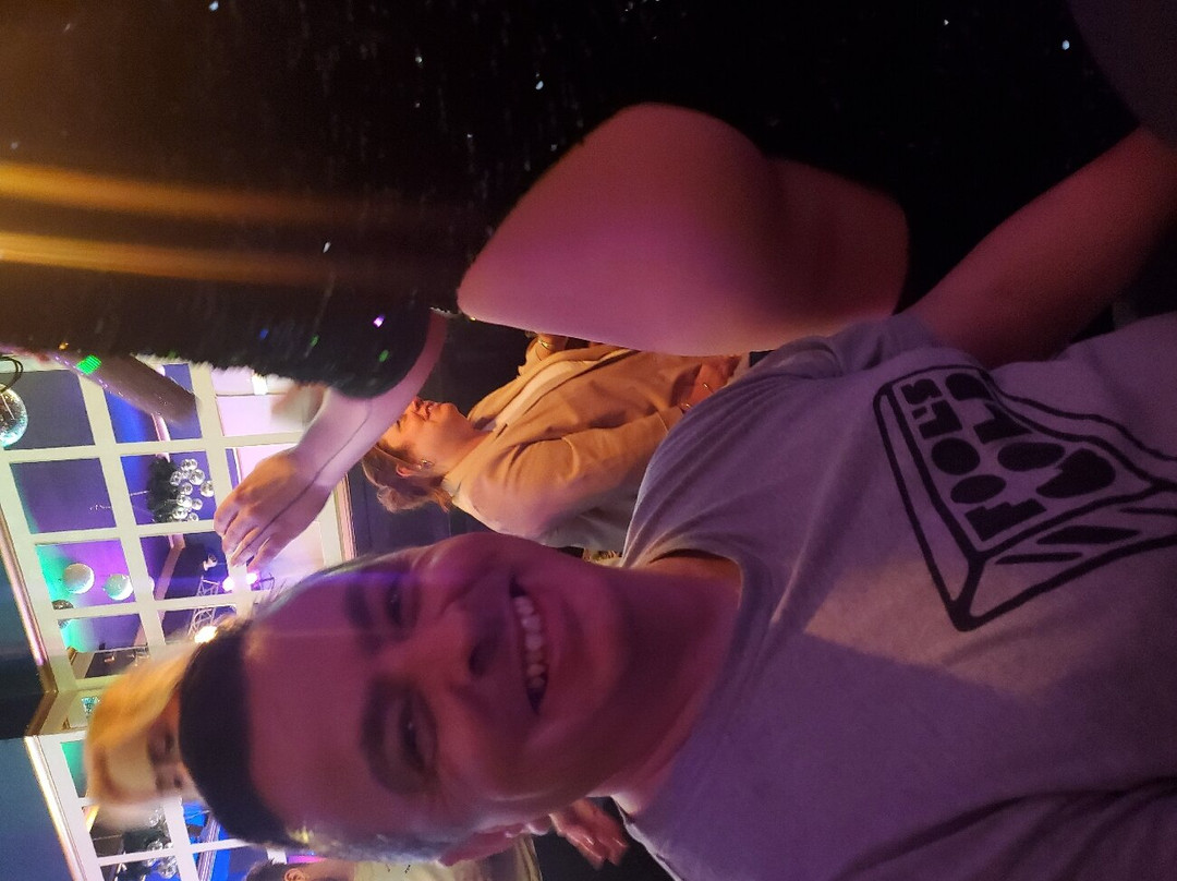 Bar Broadway-布莱顿必去景点