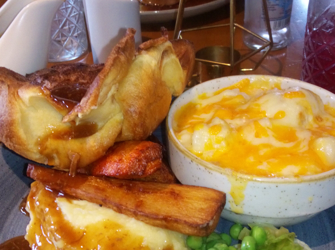 The Pub & Kitchen Brandon Village主图