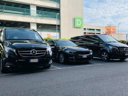 Cancelada Private Transfers & Limo Services: Airport, Cruise Port, Hotel Pickups