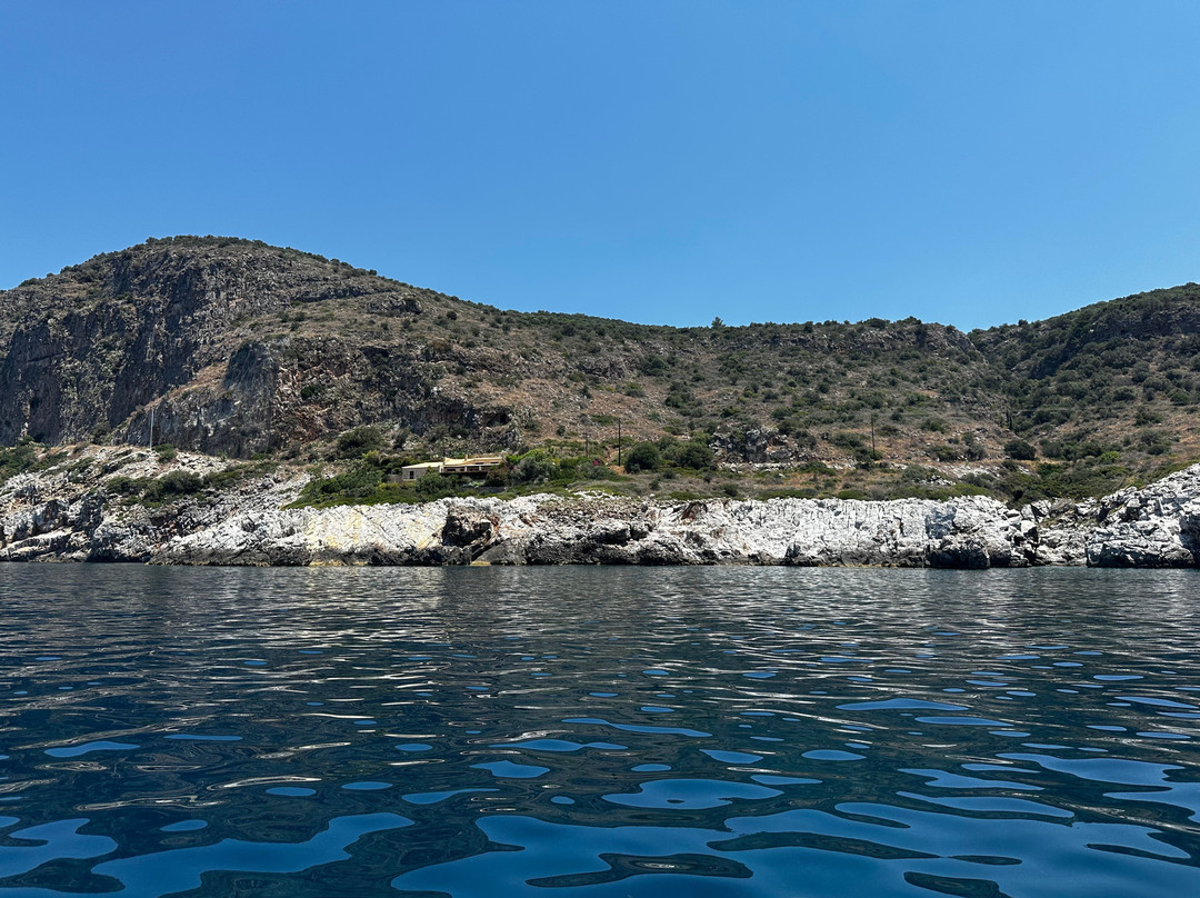 Mani Boats