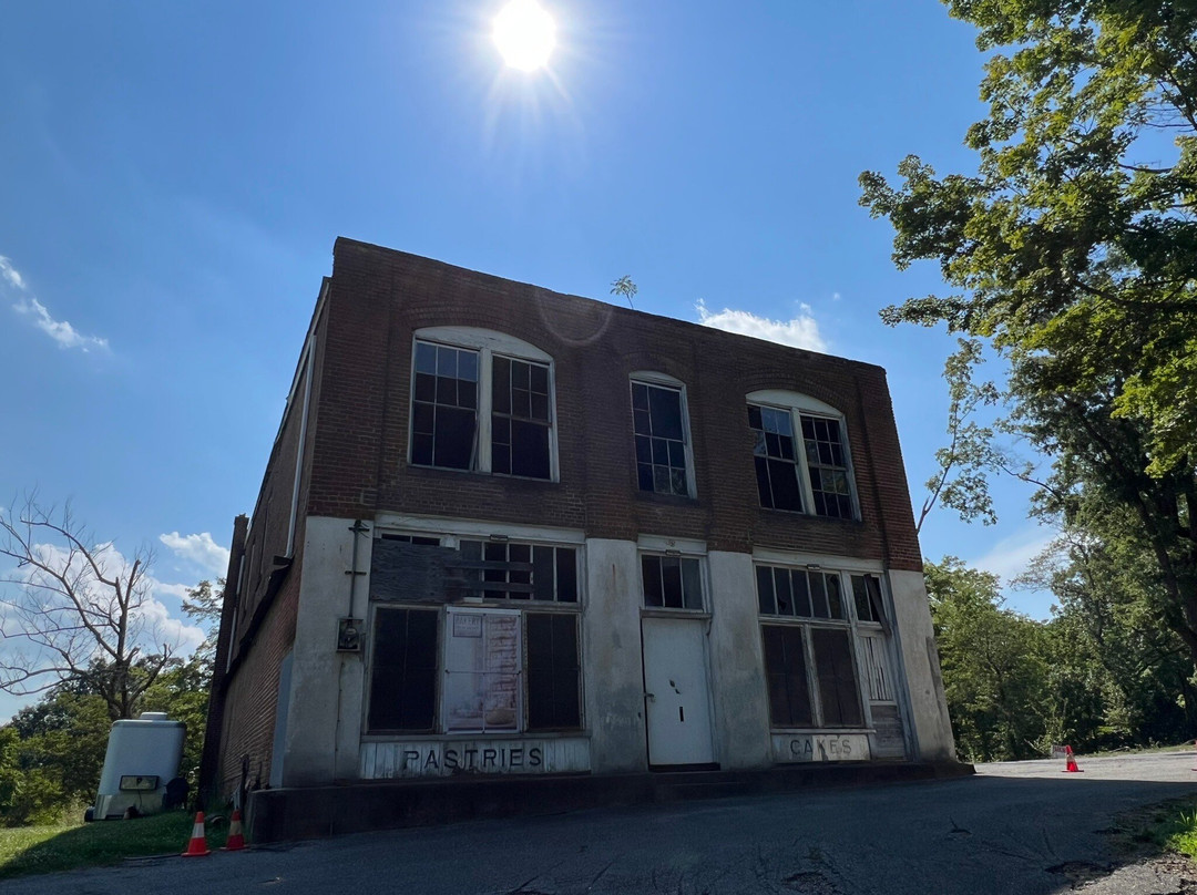 Henry River Mill Village景点图片