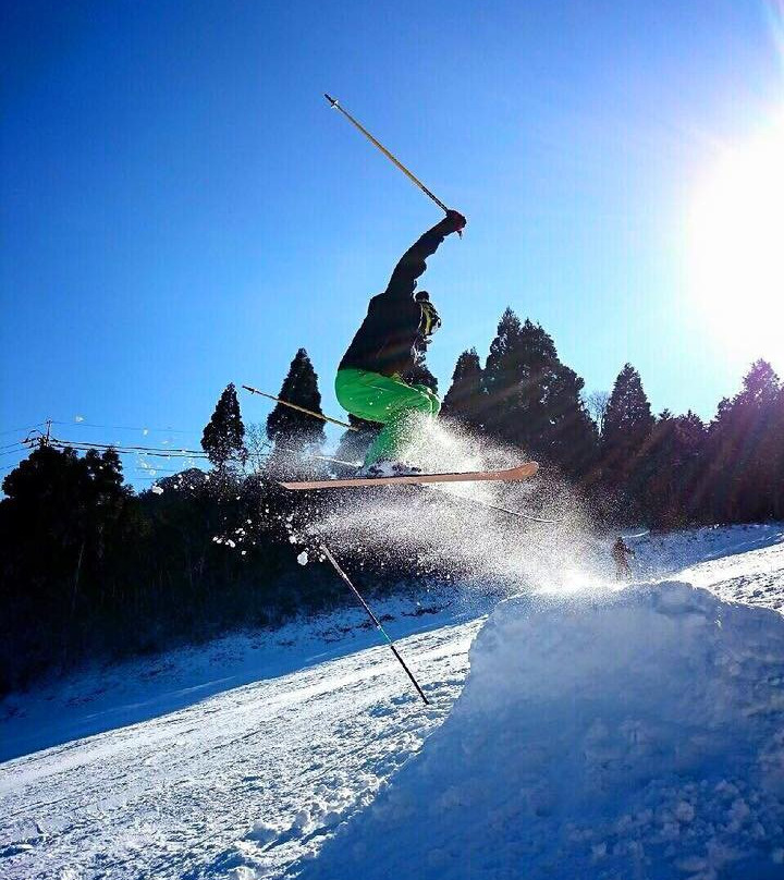 Ishizuchi Ski & Snowboard Resort-西条市必去景点