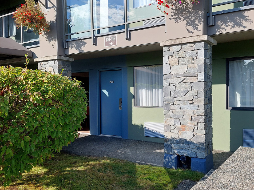 温哥华机场阿森特酒店主图