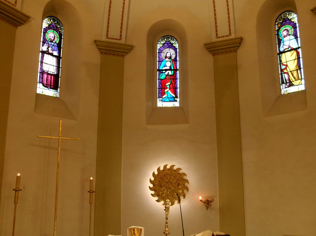 Eglise Saint Julien-梅林必去景点