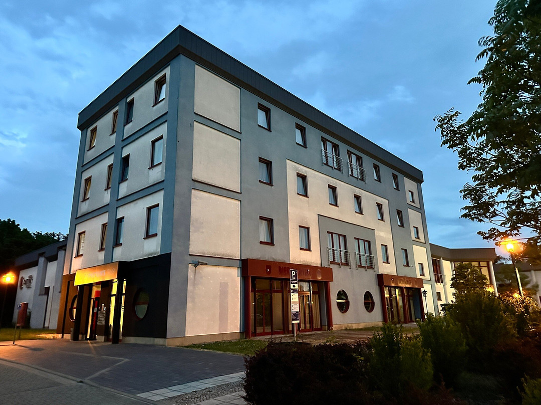 Bernstein Salzland Center主图