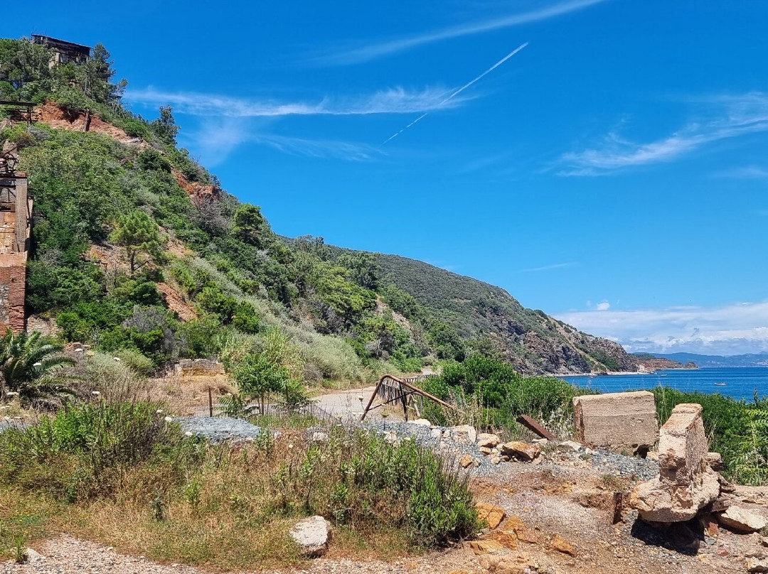 Spiaggia Del Portello景点图片