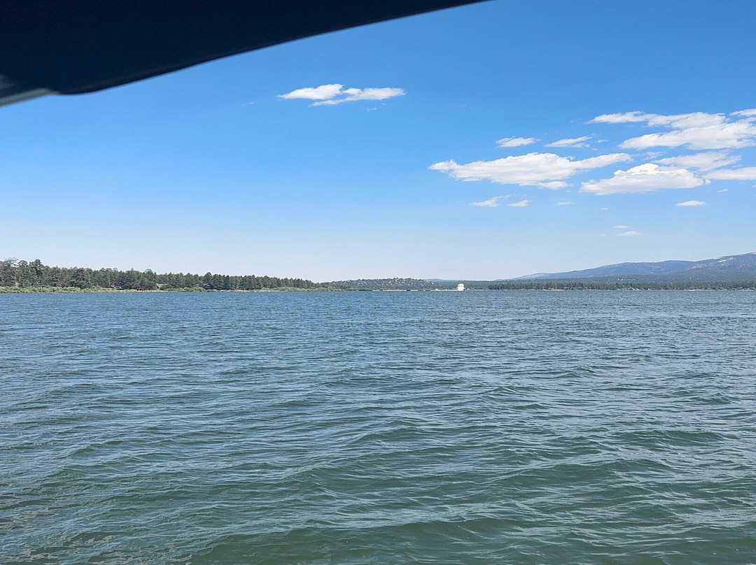 Pleasure Point Marina - Boat Rentals-大熊湖必去景点