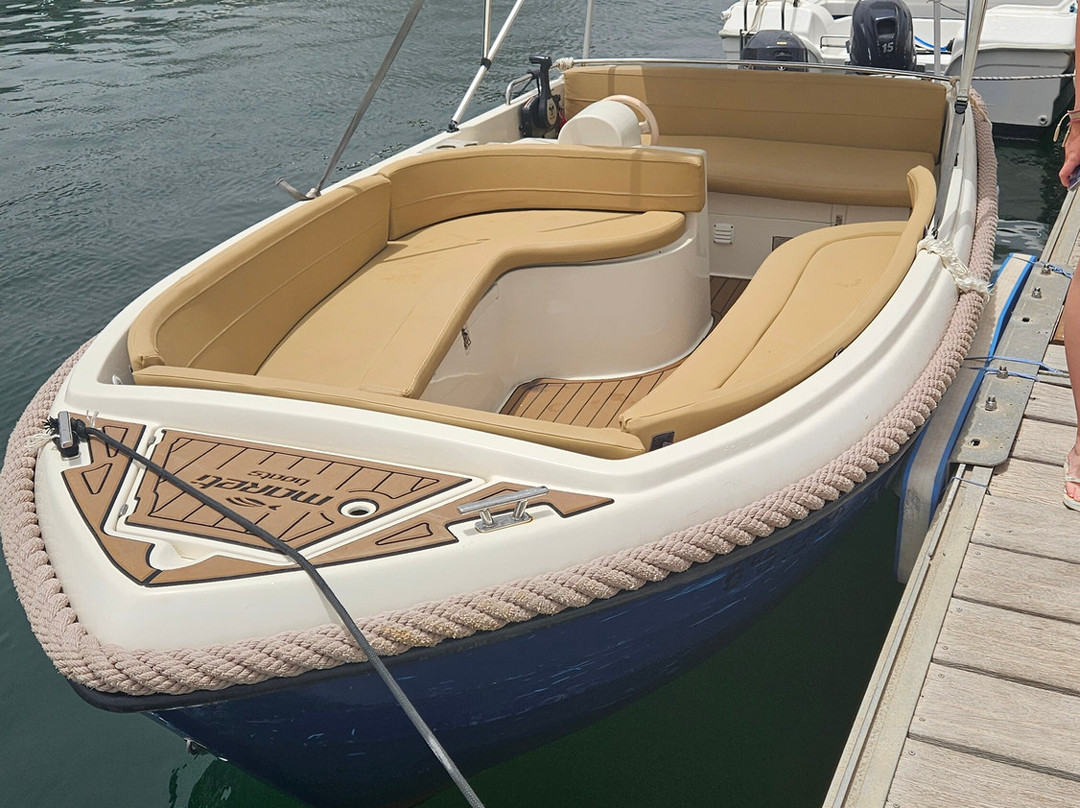 Rent a Boat Lanzarote-卡拉罗港口必去景点