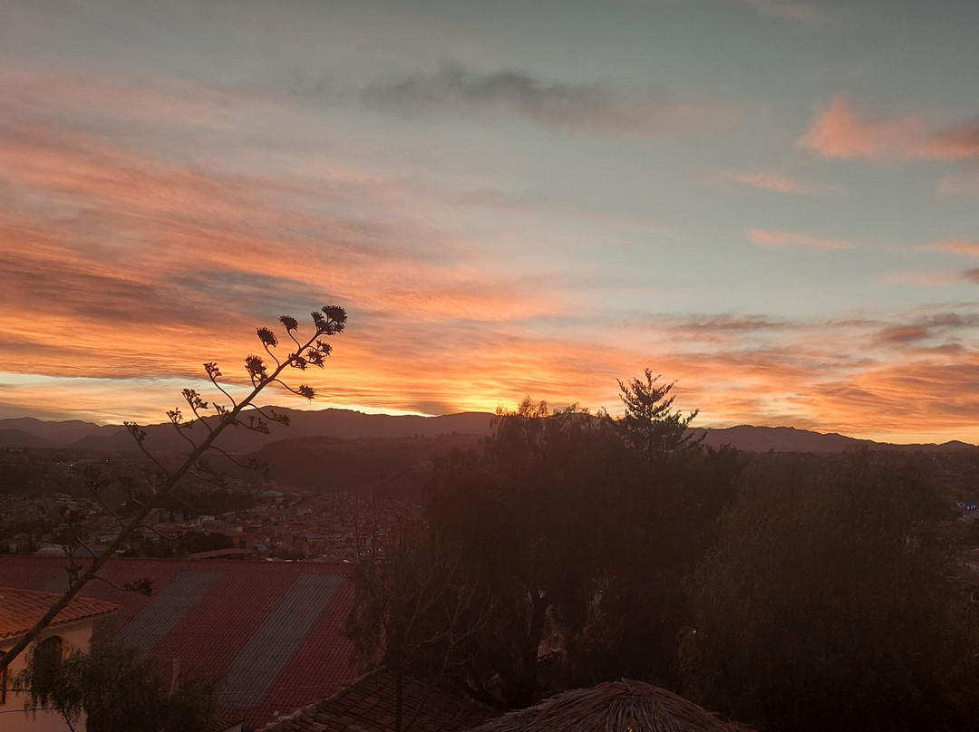 雷科莱塔墓地-苏克雷必去景点