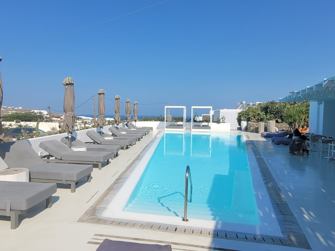 Livin Mykonos Hotel主图