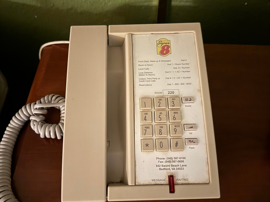 Super 8 by Wyndham Bedford主图