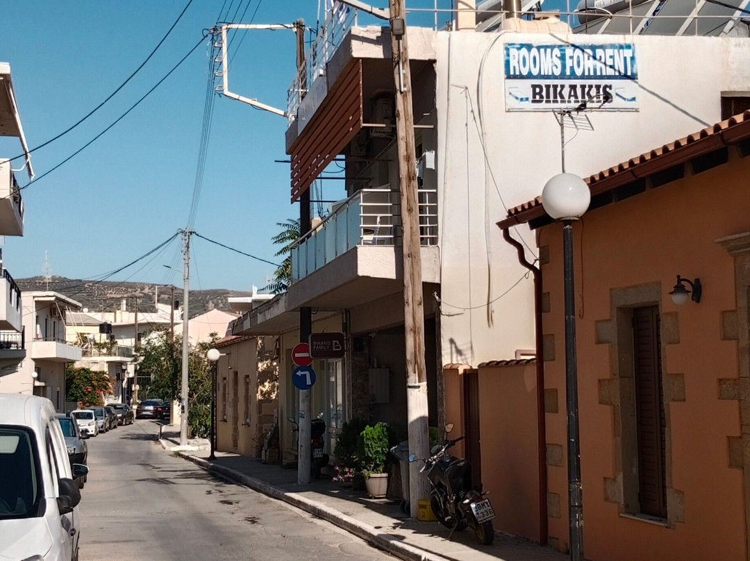 Rooms and Studios Bikakis Family主图