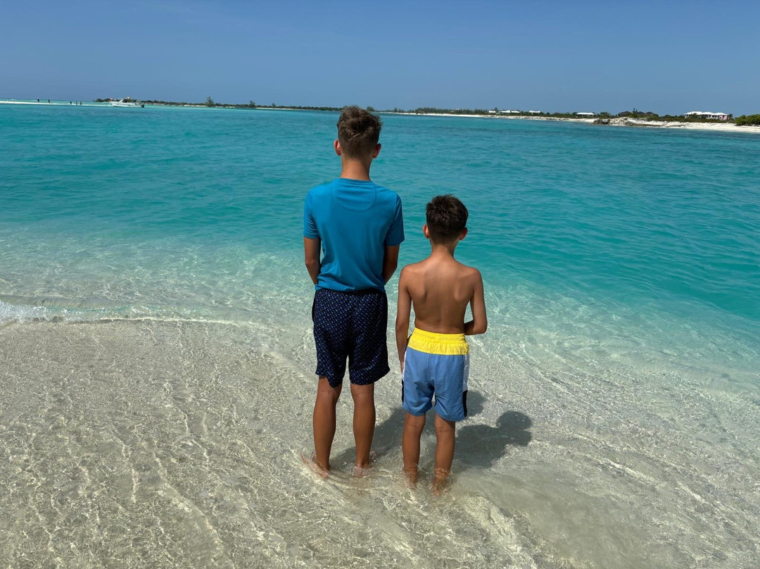Grace Bay Adventures-格雷斯湾必去景点